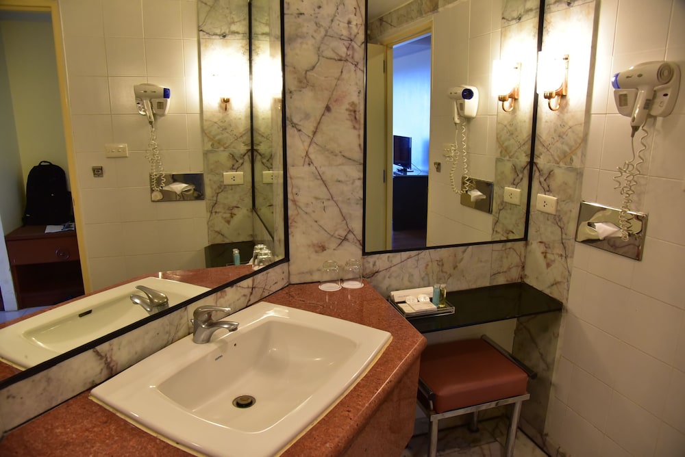 Superior Room (Double) photo 3