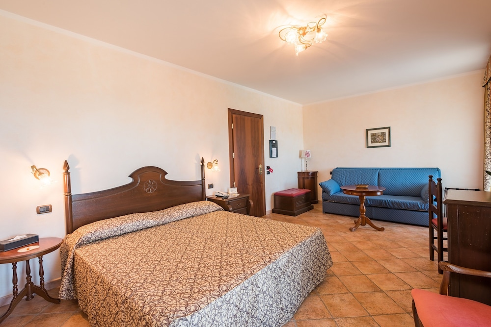 Junior Suite, Sea View - Photo 1