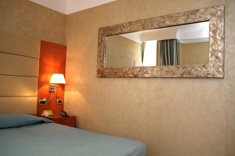 Superior Double Room - Photo 1
