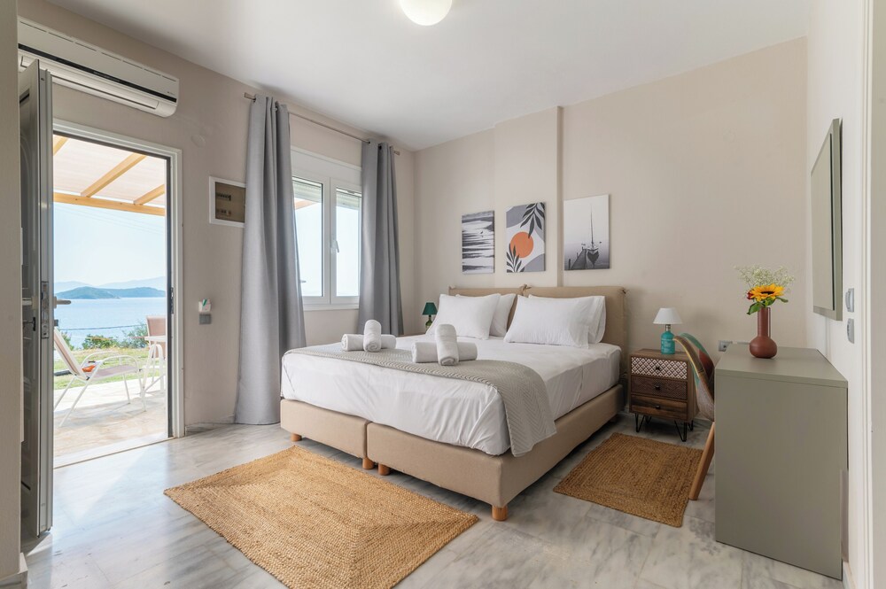 Suite, Sea View photo 2