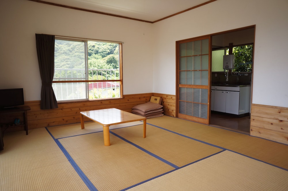 Japanese Style Room for 4 People photo 1