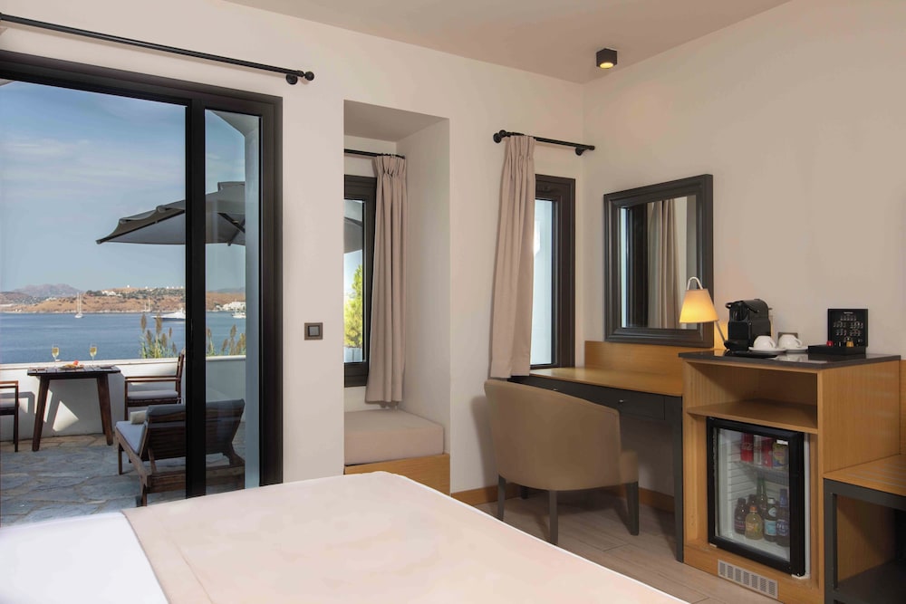 Deluxe Double Room, Terrace, Sea View photo 1