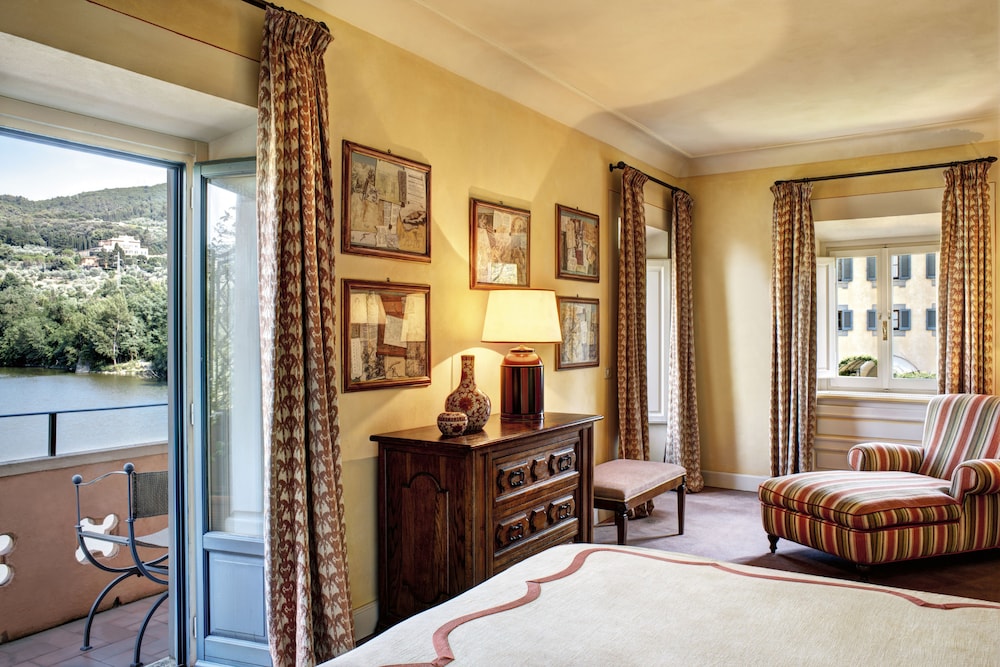 Exclusive Suite (garden or river view) photo 2