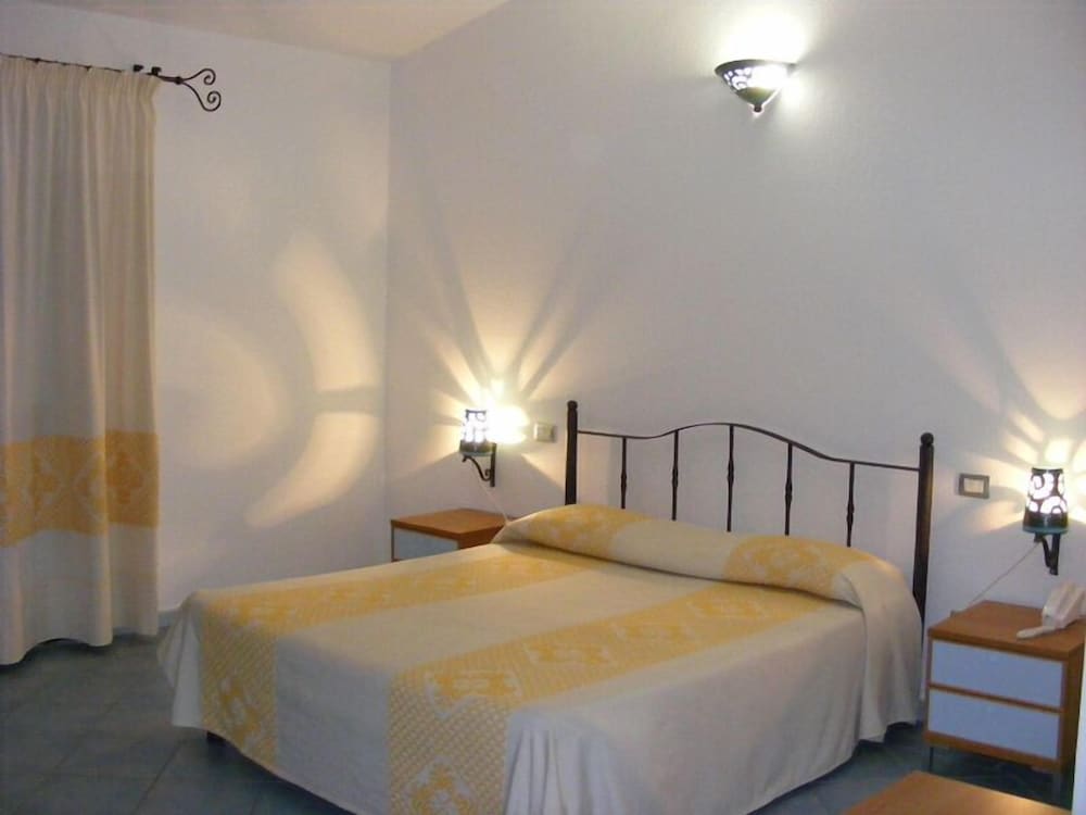 Classic Double Room photo 1