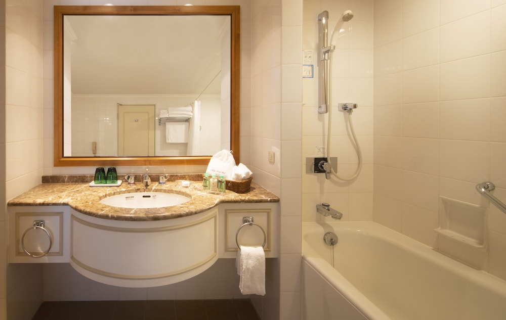 36 sqm Deluxe Double Room, Non Smoking [Single Use] - Photo 6