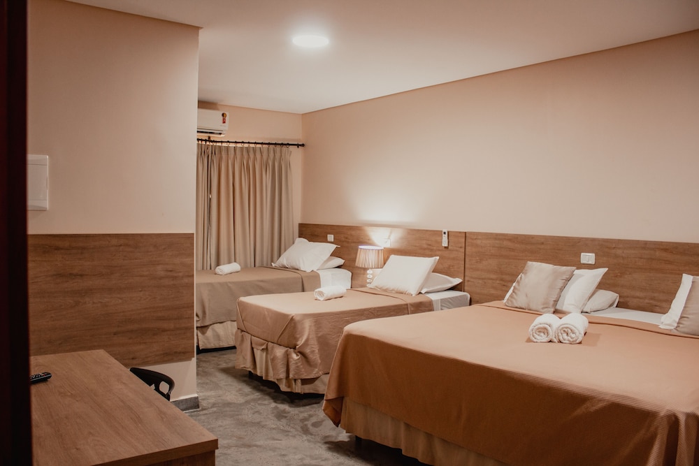 Family Apartment, Ensuite (Suite Exterior 03) photo 1