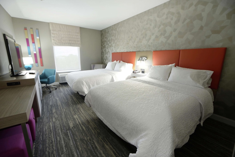 Room, 2 Queen Beds, Accessible (Hearing) photo 1