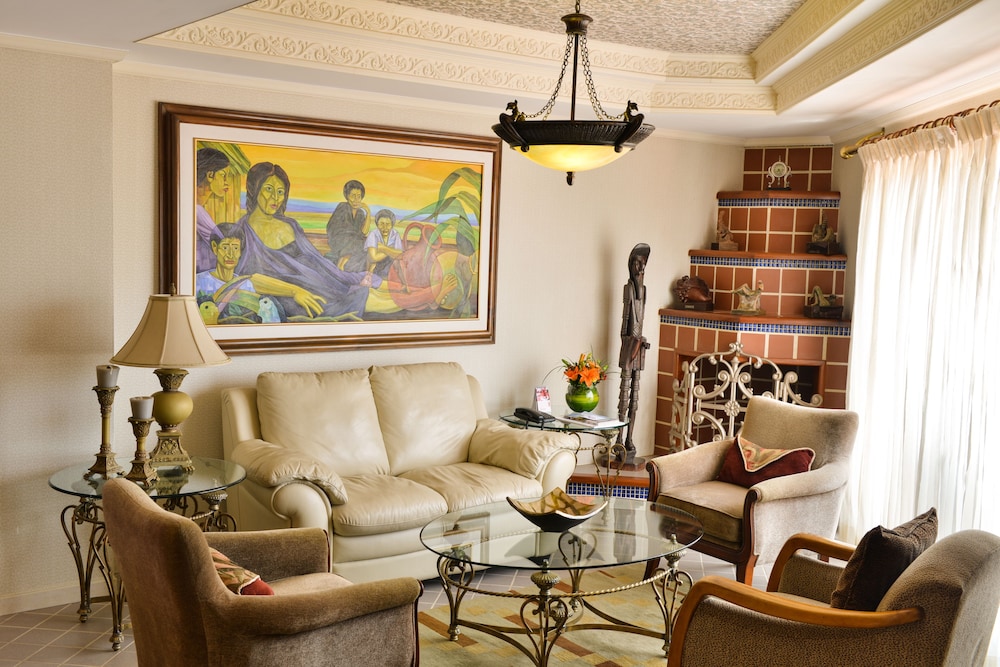 Presidential Suite photo 3