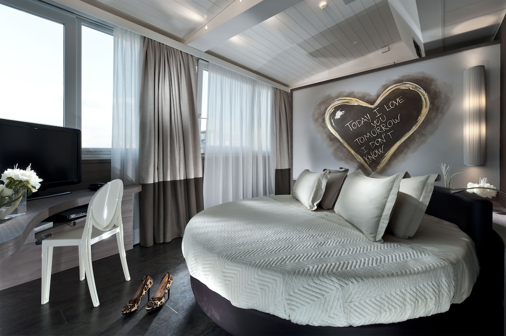 Junior Suite - Photo 2