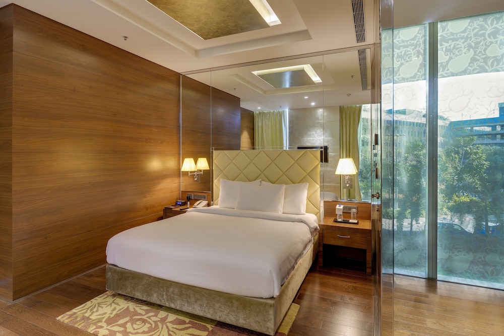 Premium Queen Room photo 3