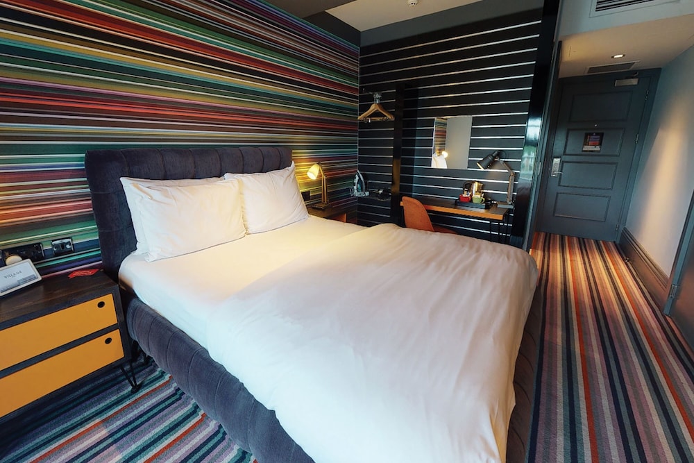 Club Room (FREE Gym & Pool Access) - Photo 3