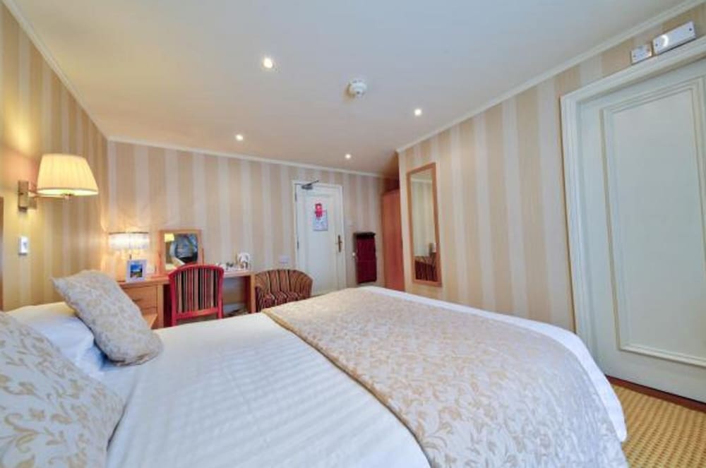 Double Room, 1 Bedroom, Sea View - Photo 4