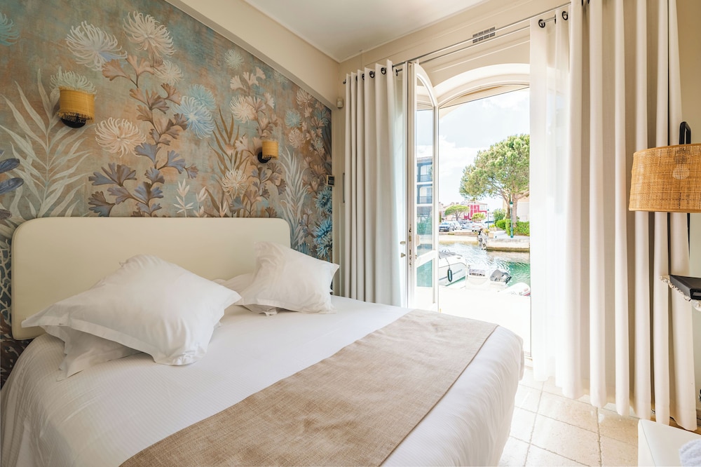 Room, Canal View, Ground Floor photo 2