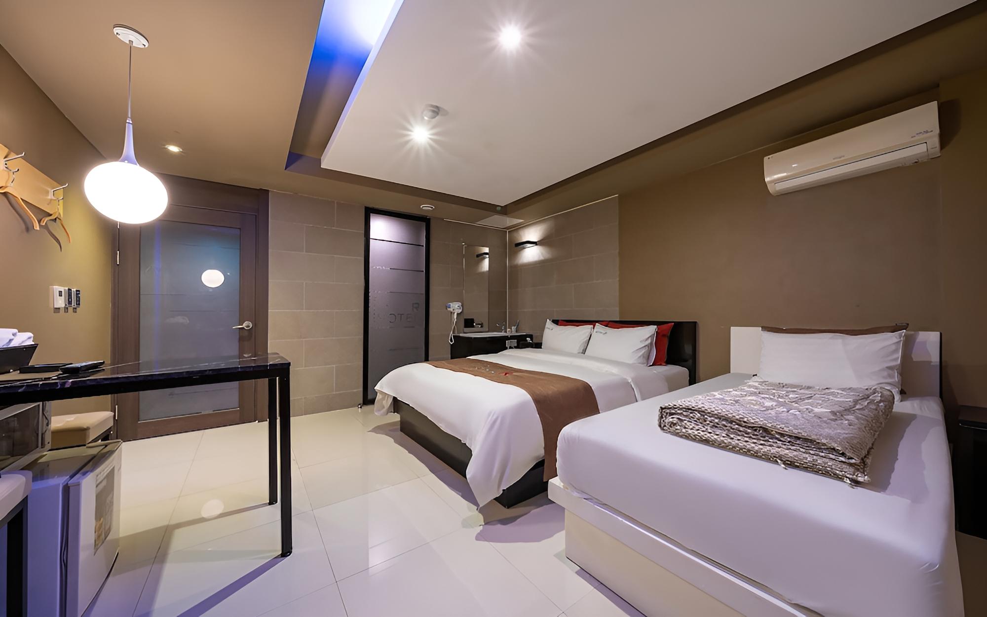 Room (Special Room) - Photo 3