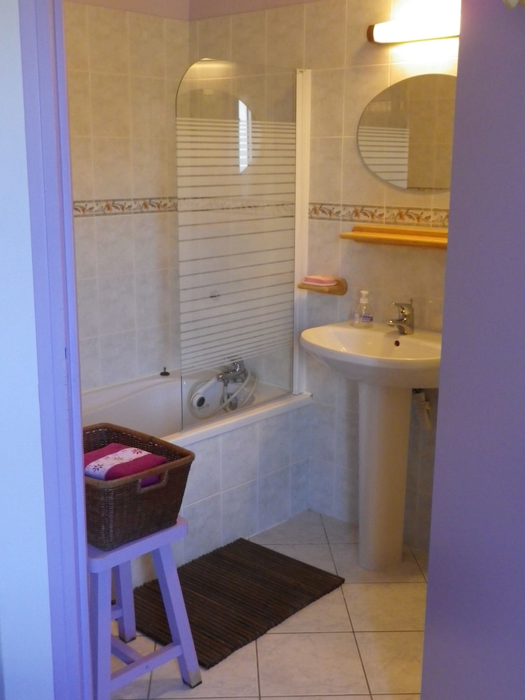 Triple Room, Non Smoking (Lilas) photo 2