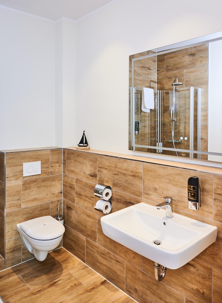 Basic Single Room photo 2