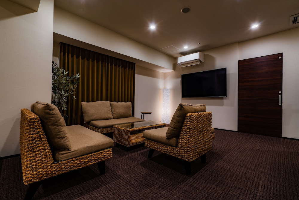 Royal Suite, Multiple Beds - Photo 2