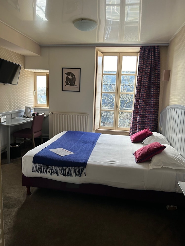 Superior Double or Twin Room - Photo 10