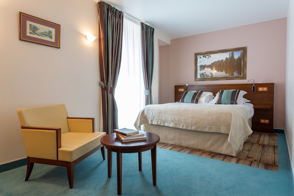 Classic Double Room photo 1