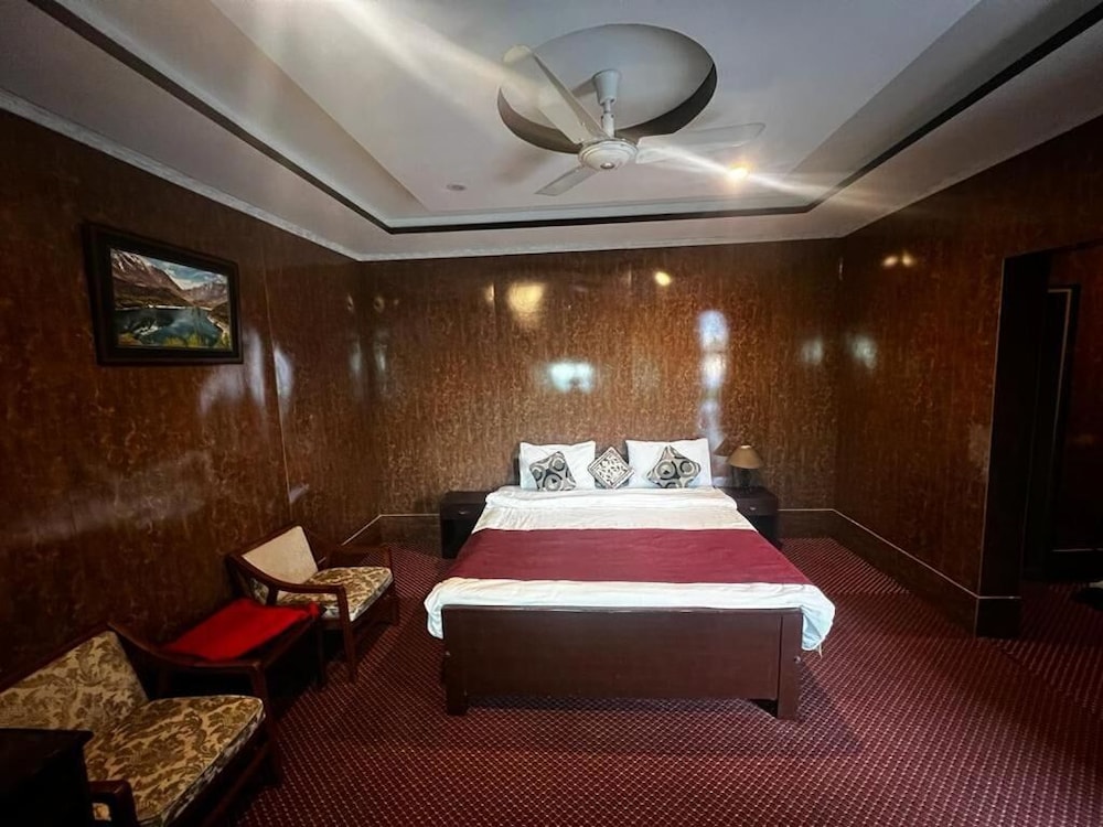 Deluxe Double Room photo 3
