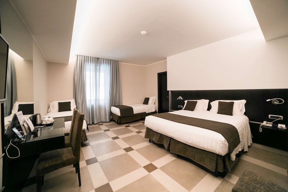 Family Room, Multiple Beds, Connecting Rooms