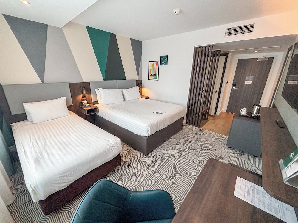 Standard Room, Multiple Beds