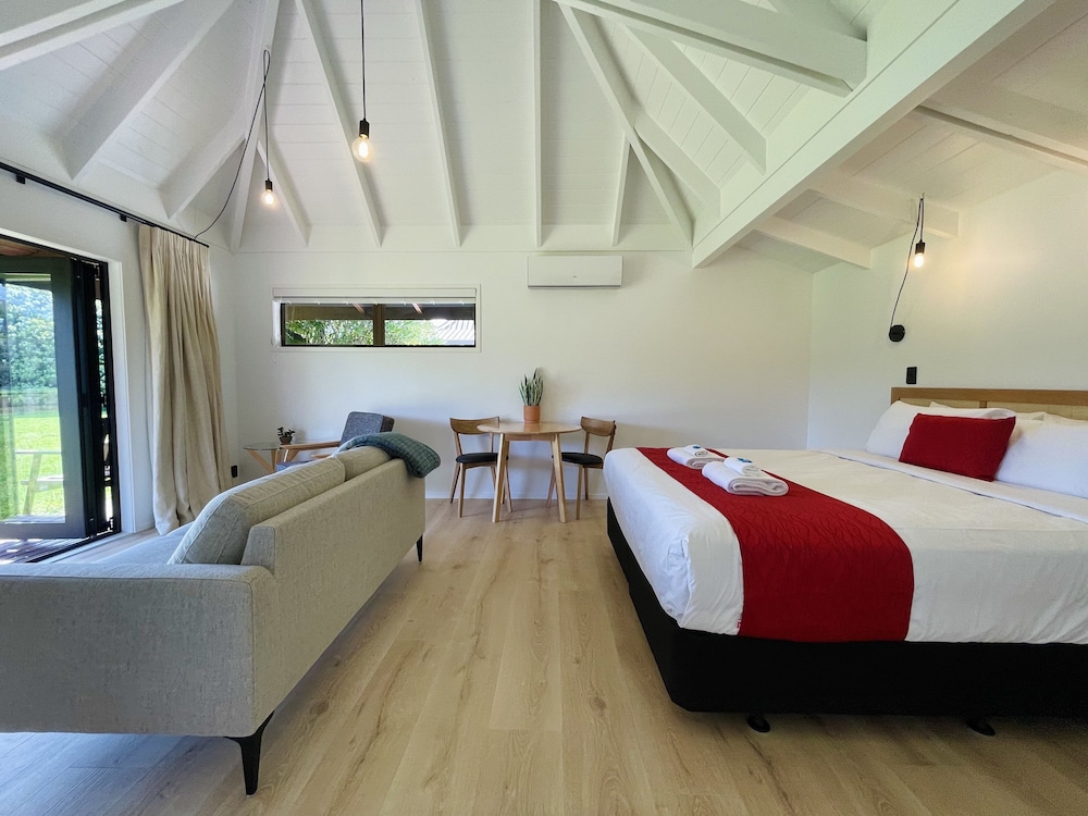 King Villa Waterfront photo 1