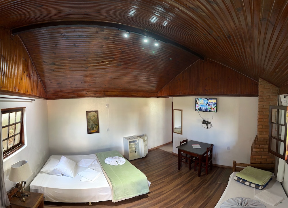 Standard Chalet