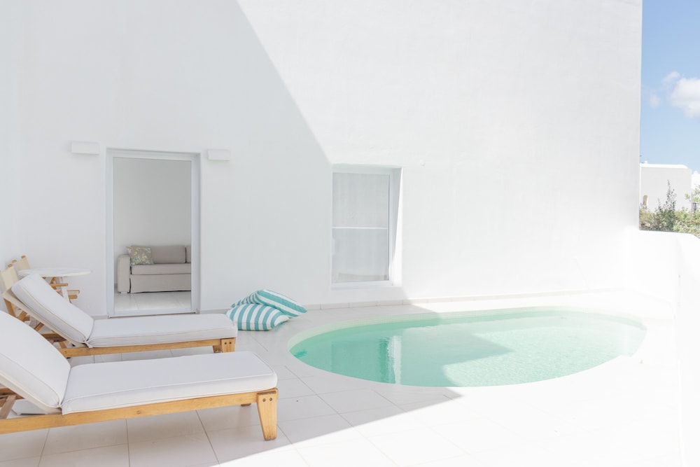 Suite, Private Pool - Photo 1