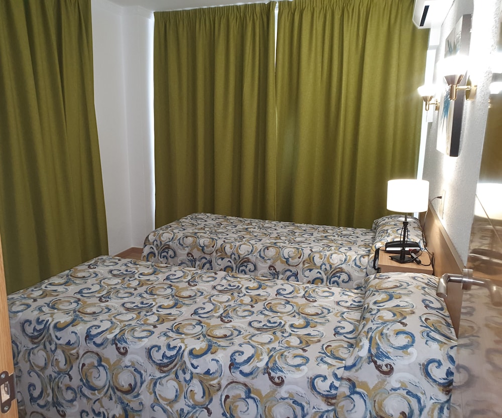 Apartamento, 1 Recámara, Terraza, Vista Parcial al Mar