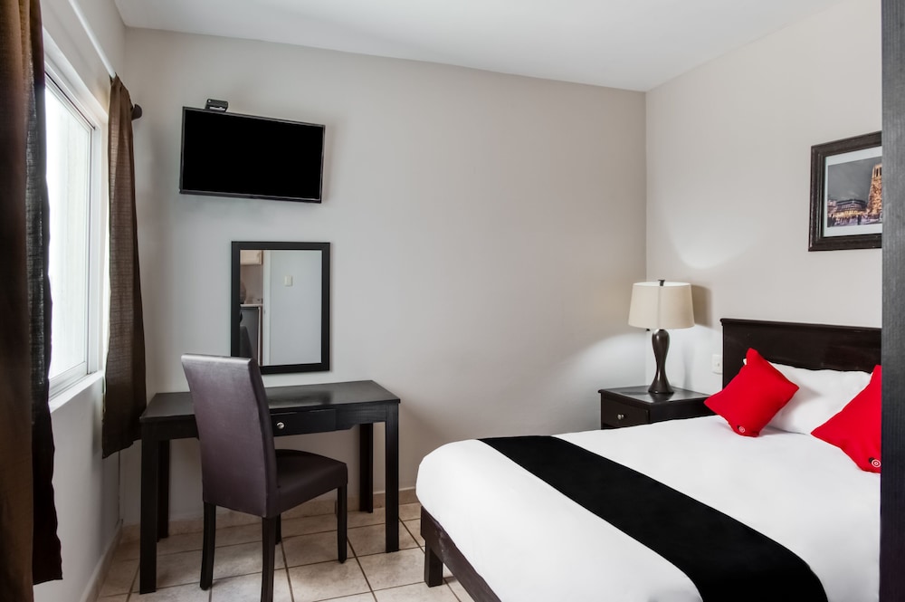 Junior Suite, Multiple Beds photo 3