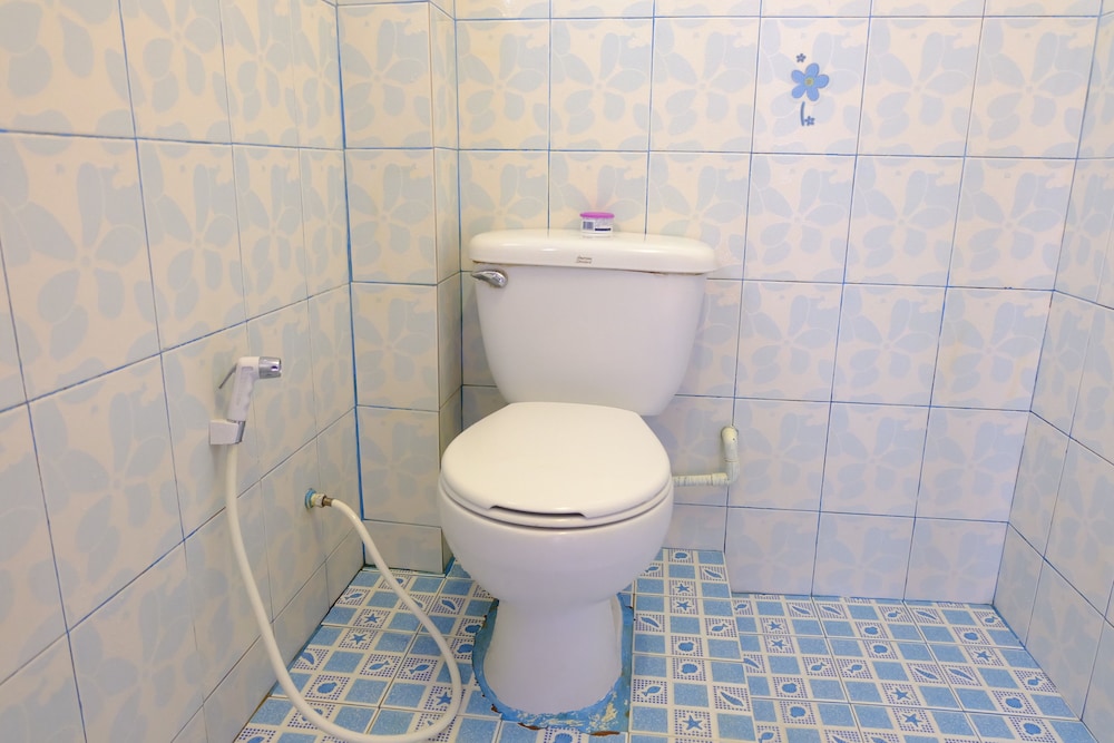 Standard Room with Air Conditioned photo 2
