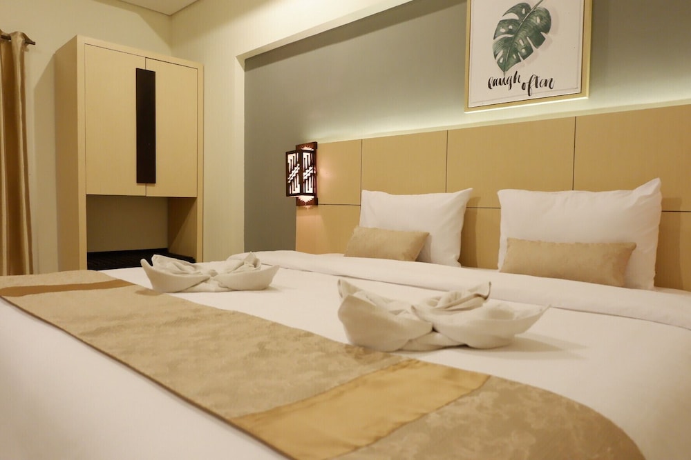 Deluxe Double or Twin Room, Balcony
