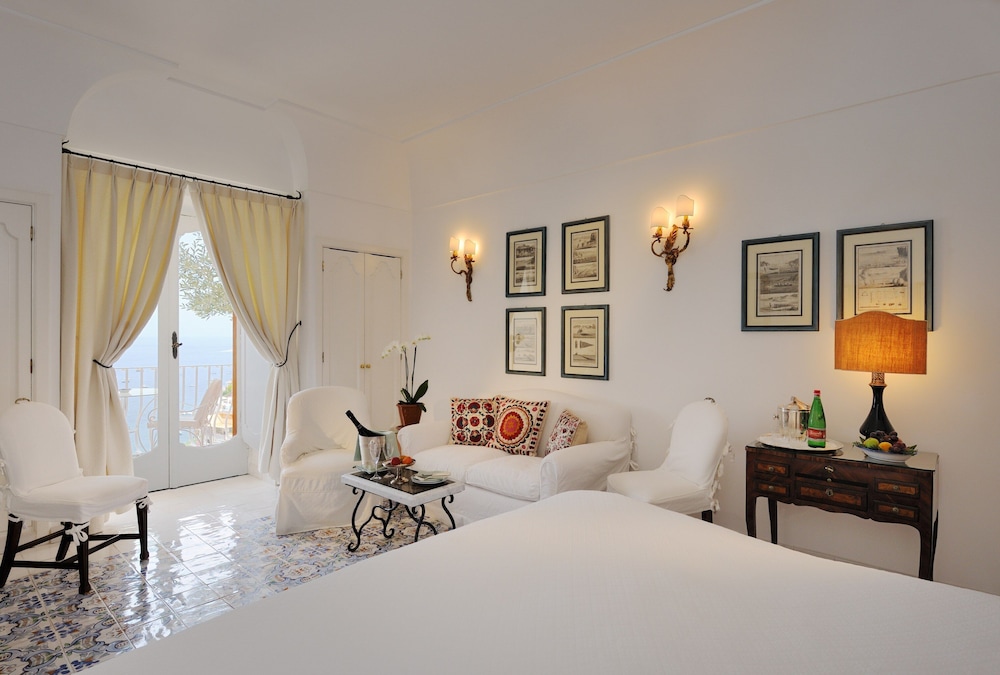 Deluxe Room, Sea View photo 1