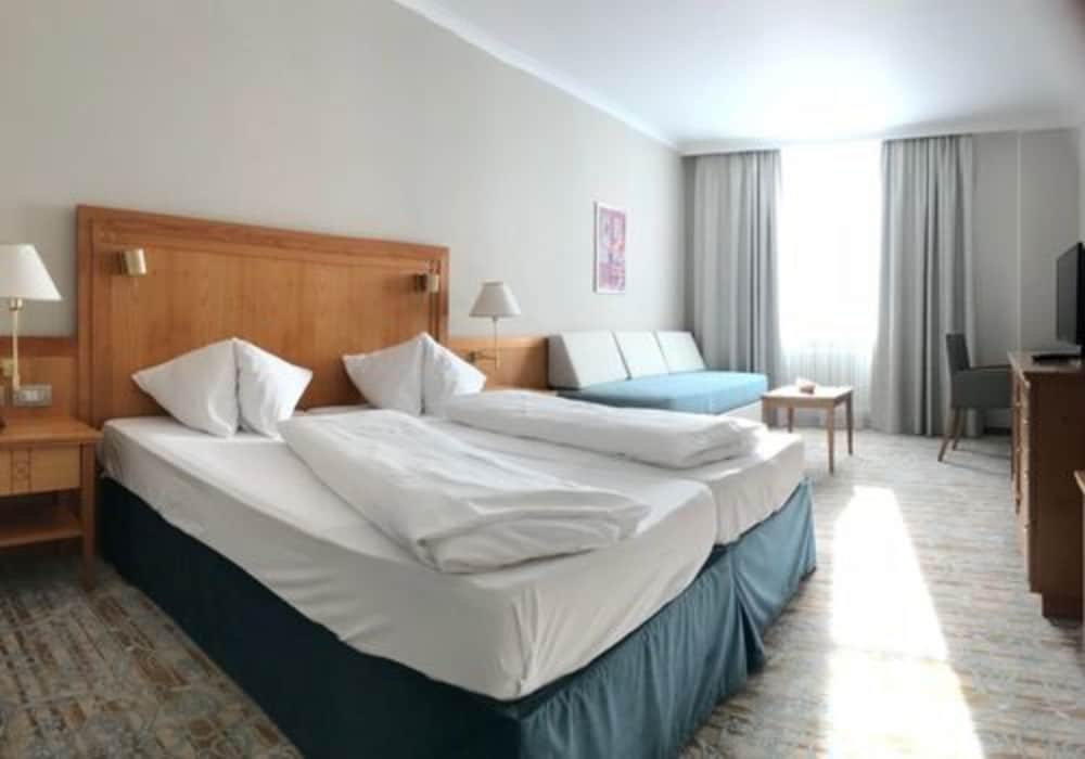 Classic Double or Twin Room, 1 Double Bed, Non Smoking - Photo 2