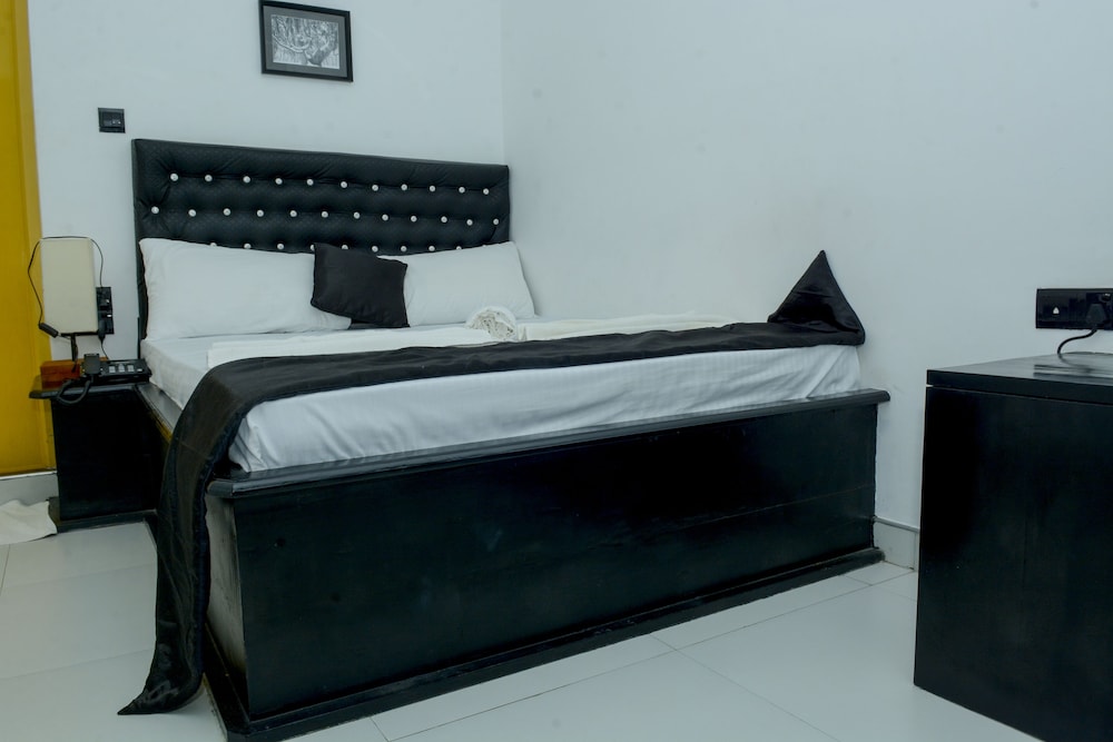 Premium Double Room, 1 Queen Bed, Executive Level photo 1