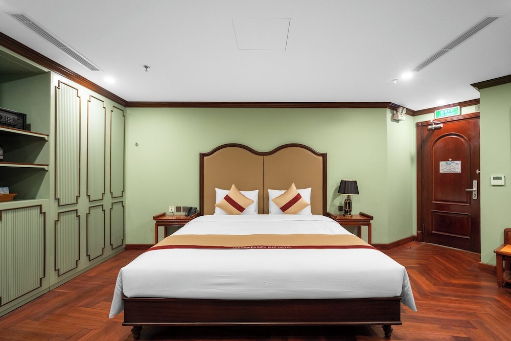 Junior Room