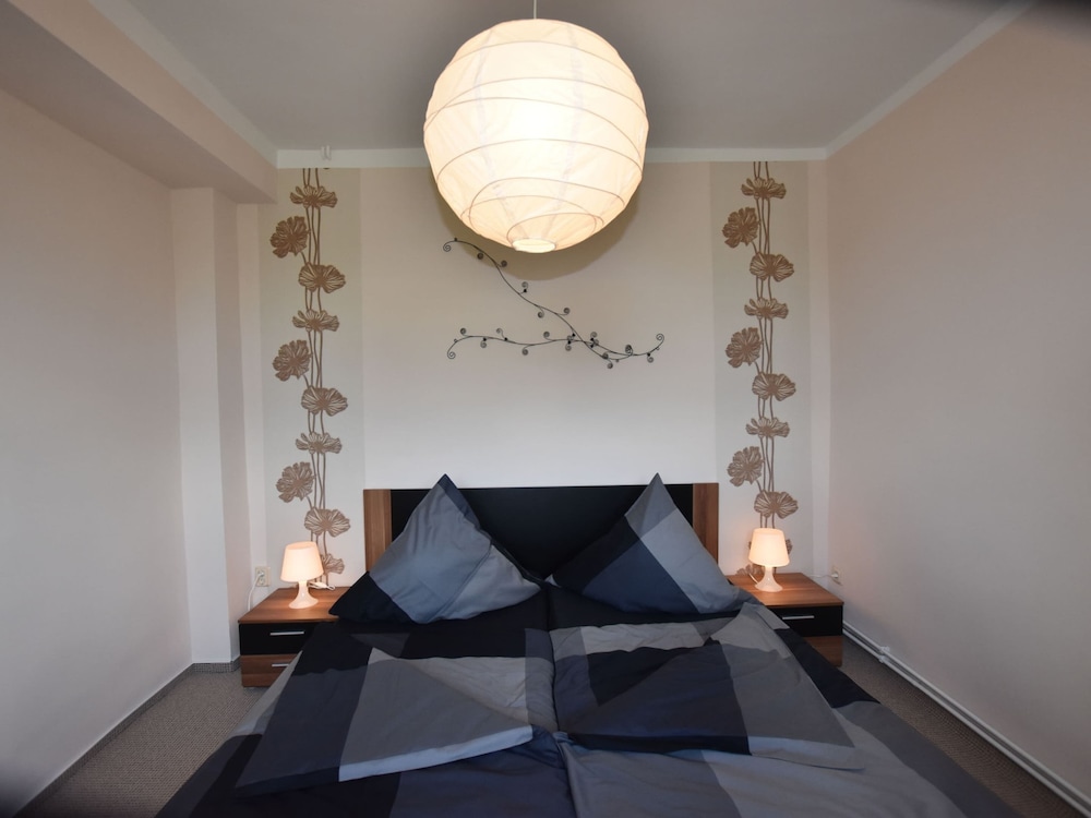Apartment photo 3