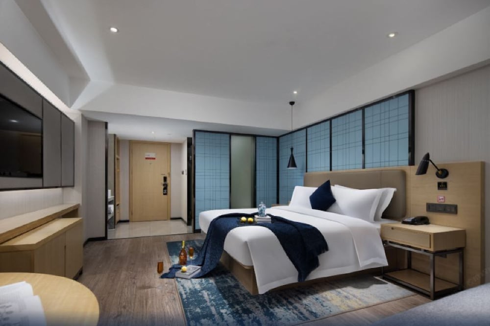 Comfort Double Room, City View
