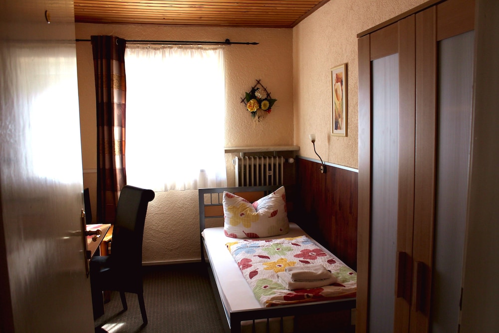 Basic Room