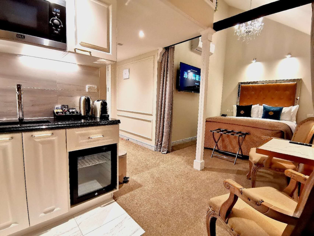 Luxury Class Duplex Suite