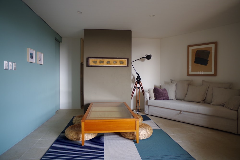 Room (A2) photo 1