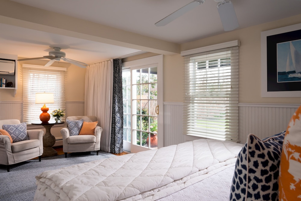 Room, Private Bathroom, Garden View (Mercury)