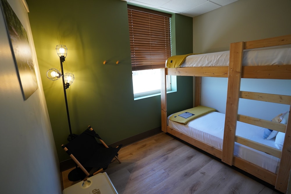 Basic Twin Room photo 1