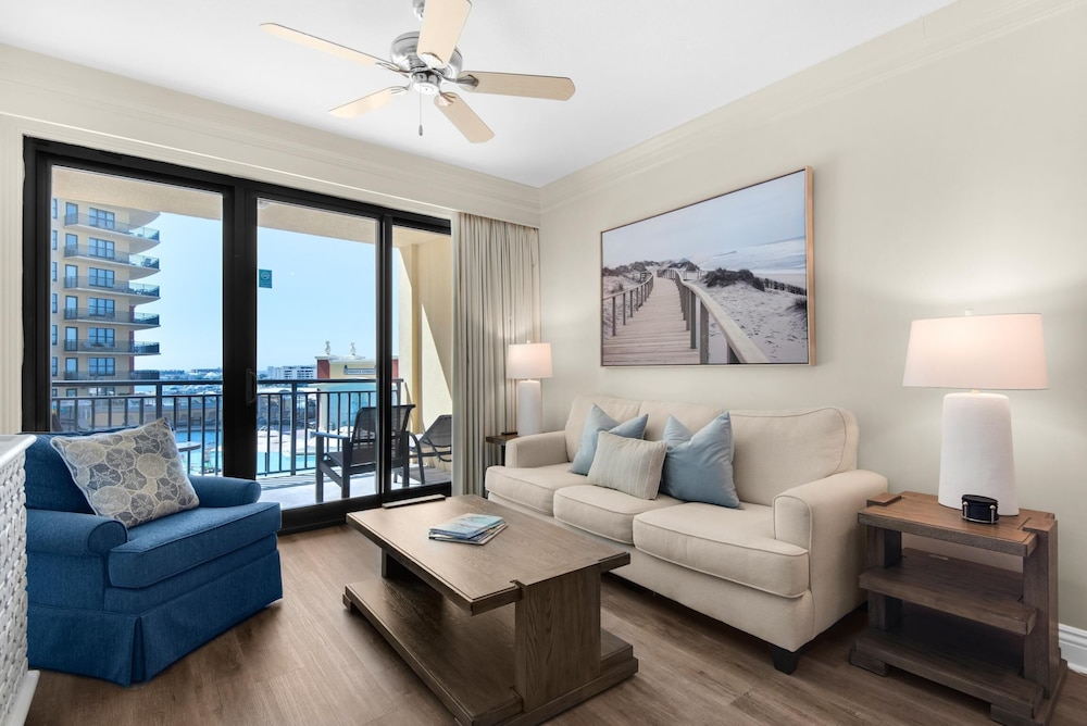Condo, Multiple Beds (Emerald Grande W223) photo 2