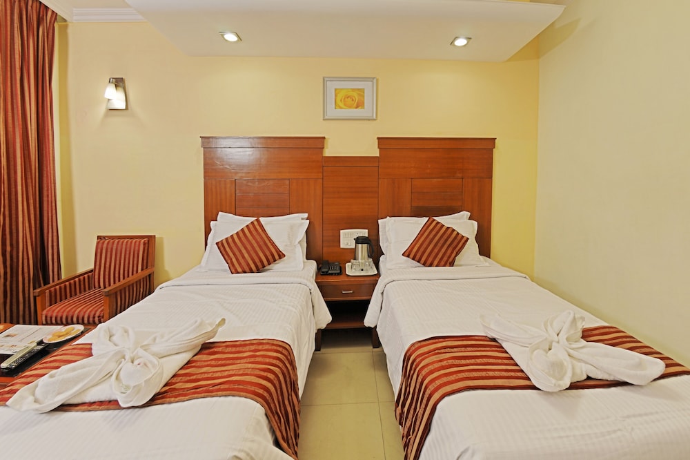 Deluxe Twin Room - Photo 2