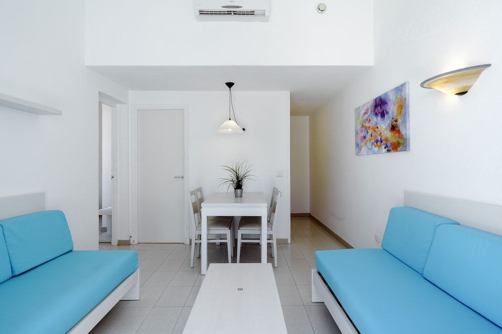 Apartment 1 Bedroom Marina View (2 Adults + 2 children) photo 3
