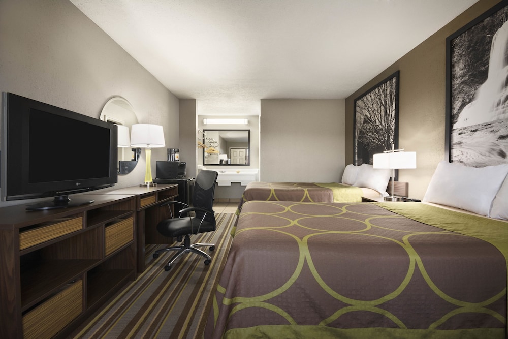Double Room, 2 Double Beds - Photo 2