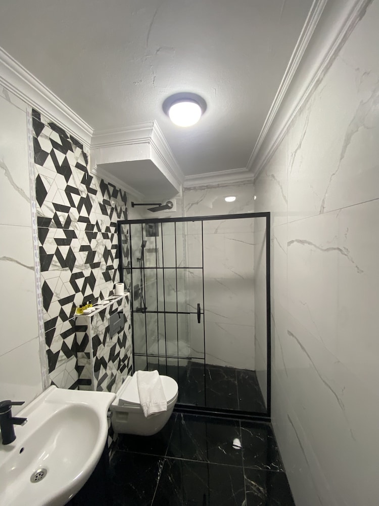 Standard Room photo 2