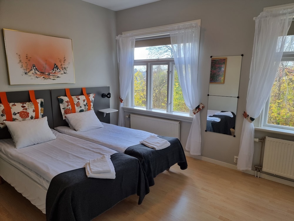 Double Room, Shared Bathroom photo 1